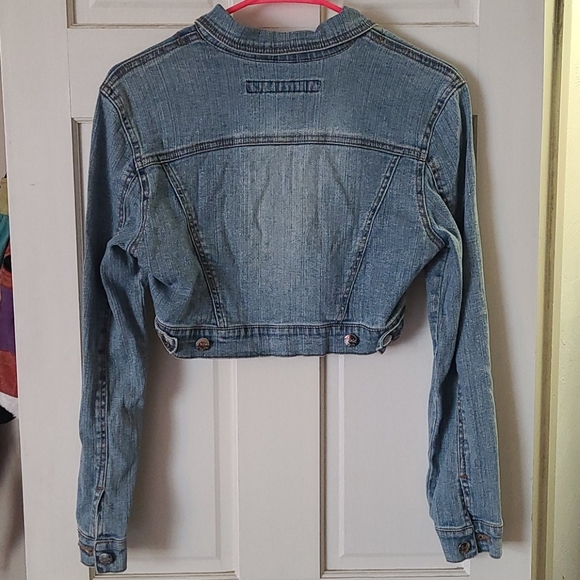 OFFICIAL VINTAGE cropped Denim Jean Jacket - Picture 2 of 4